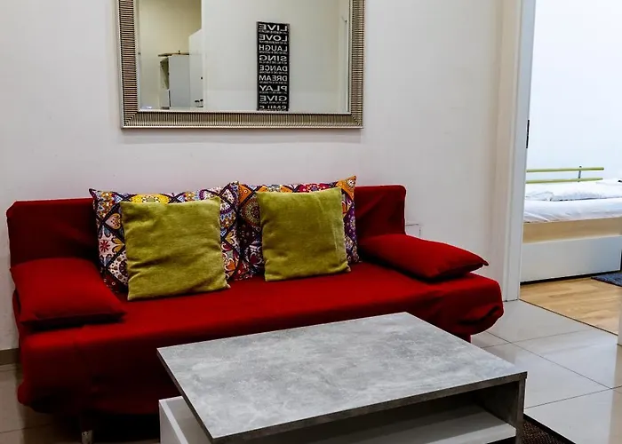 Family-sized With Excellent Layout *